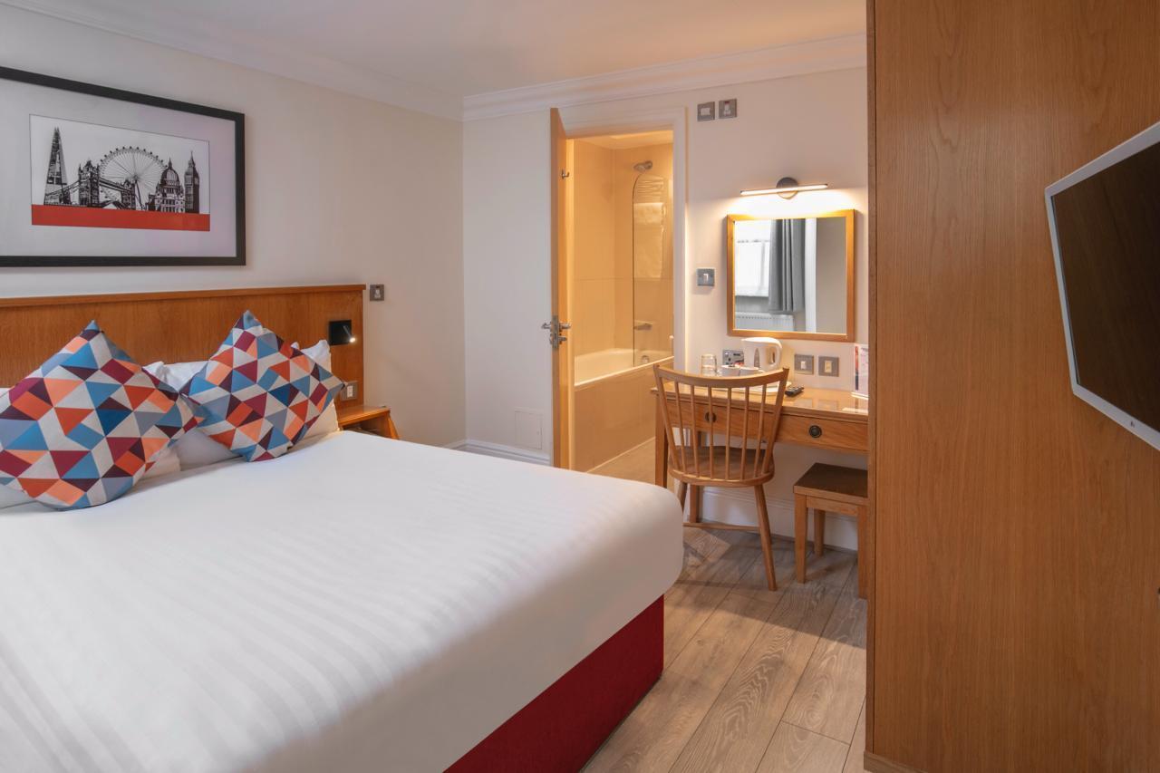 Queensway Hotel, Sure Hotel Collection By Best Western Лондон Екстериор снимка