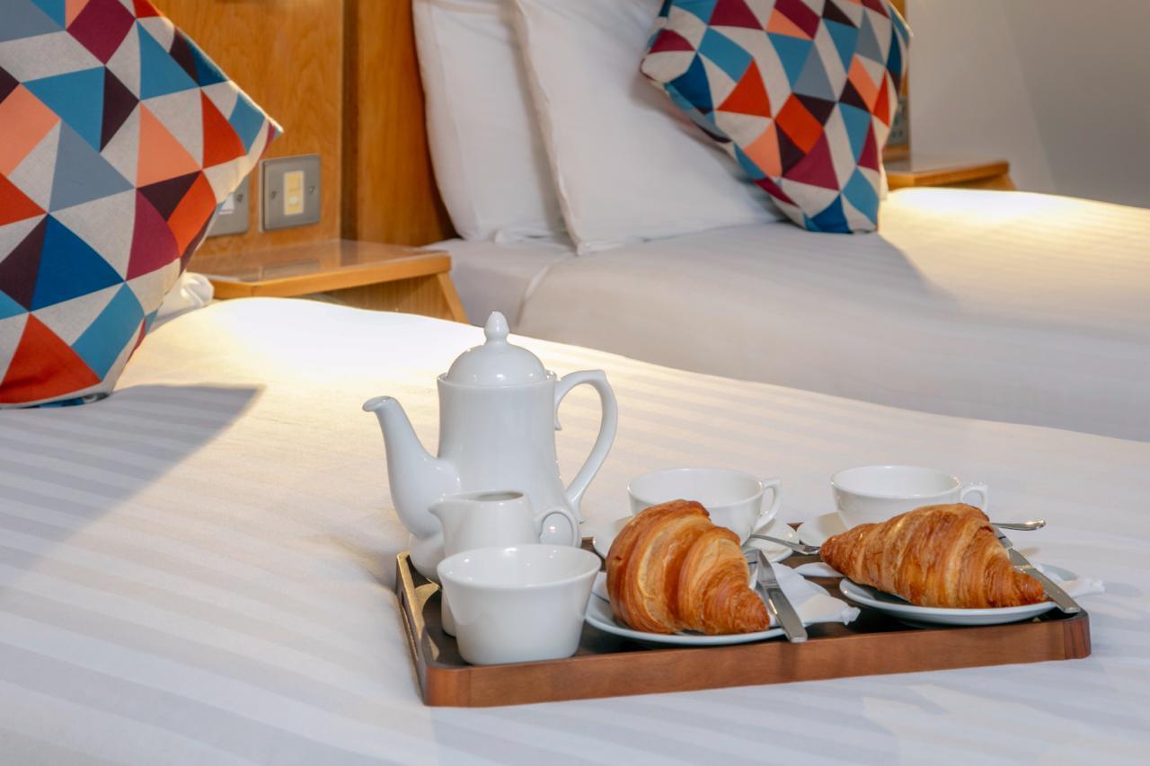 Queensway Hotel, Sure Hotel Collection By Best Western Лондон Екстериор снимка