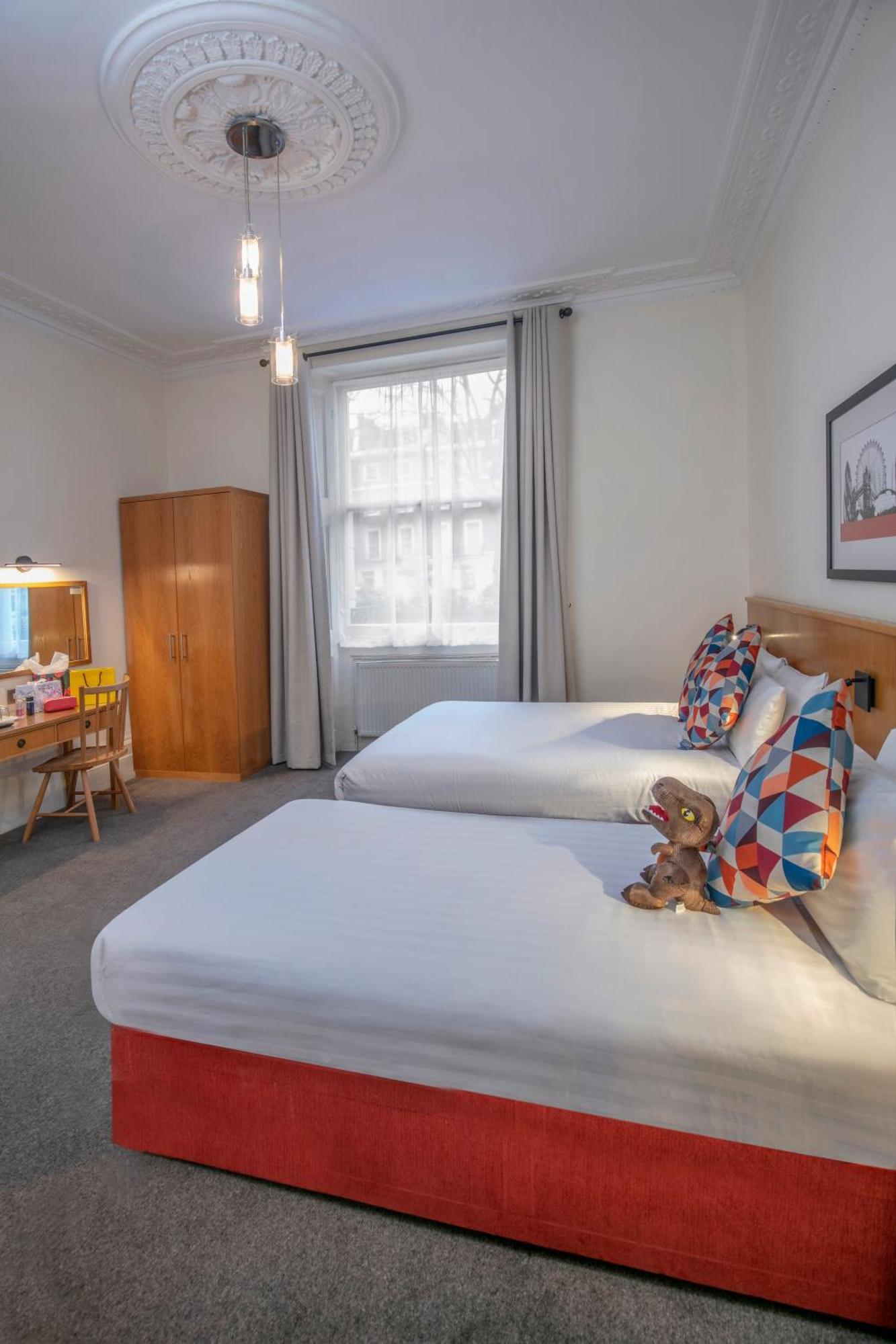 Queensway Hotel, Sure Hotel Collection By Best Western Лондон Екстериор снимка