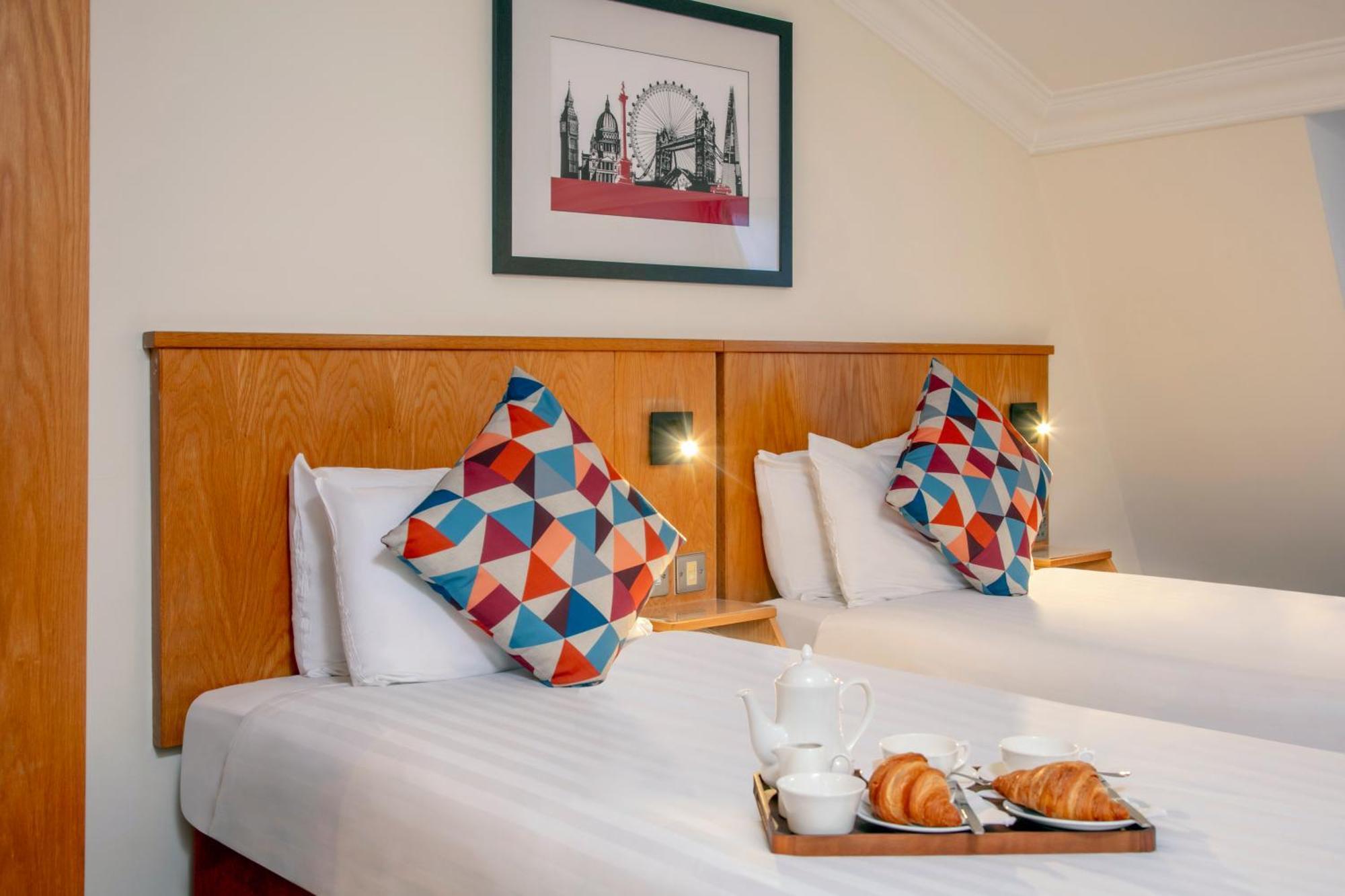 Queensway Hotel, Sure Hotel Collection By Best Western Лондон Екстериор снимка