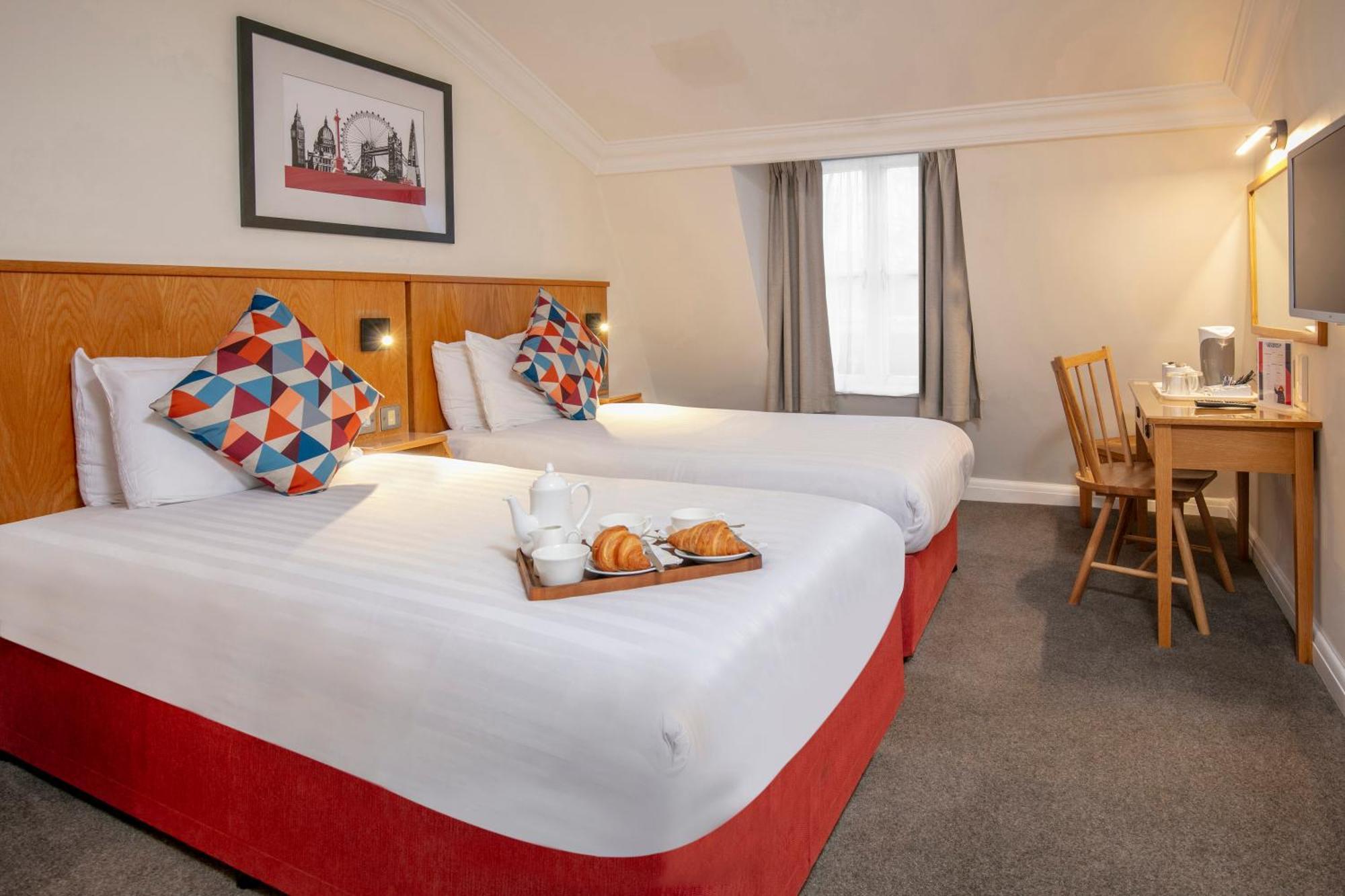 Queensway Hotel, Sure Hotel Collection By Best Western Лондон Екстериор снимка