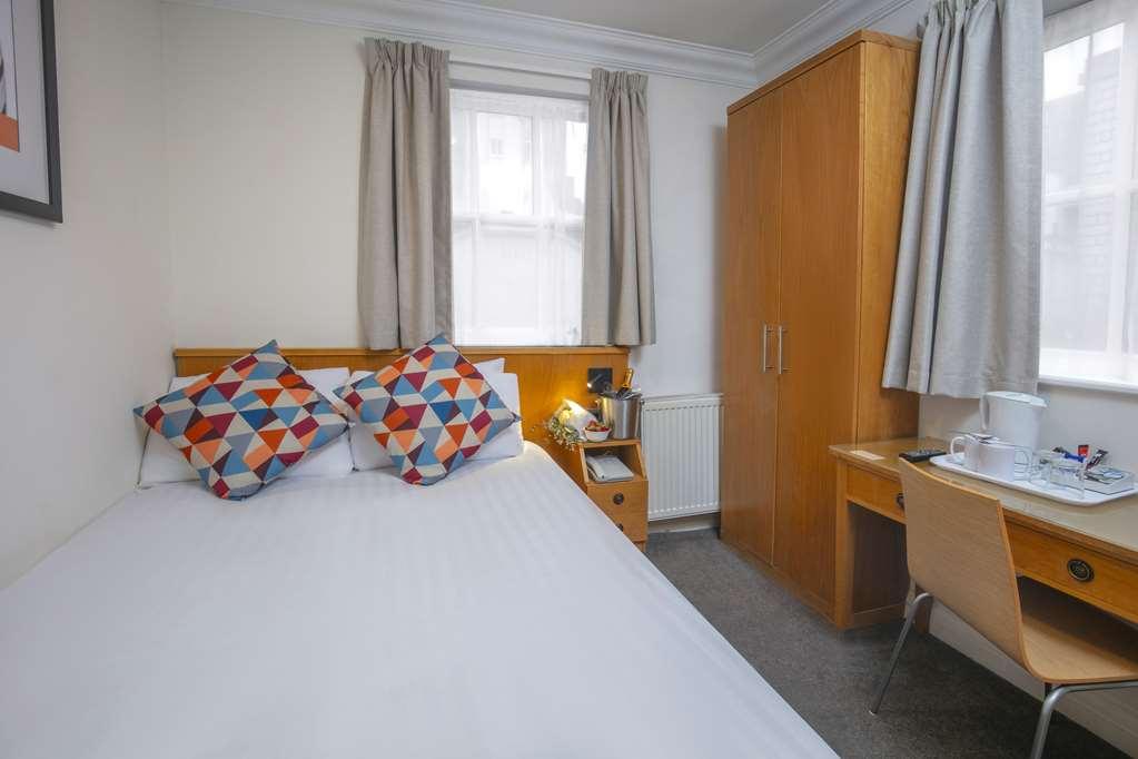 Queensway Hotel, Sure Hotel Collection By Best Western Лондон Стая снимка